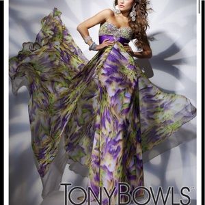 NWT Tony Bowls Pageant Evening Gown